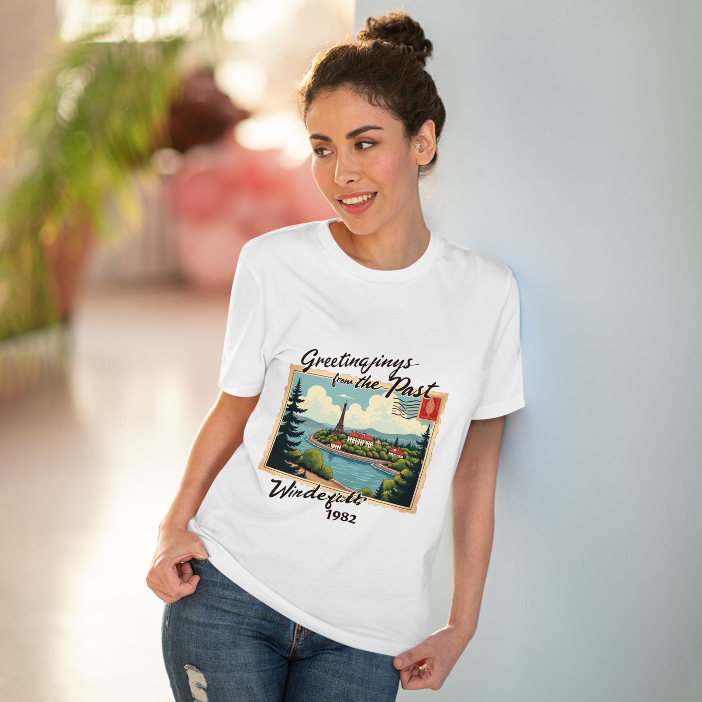 Vintage Wanderlust - Organic T-shirt - Unisex